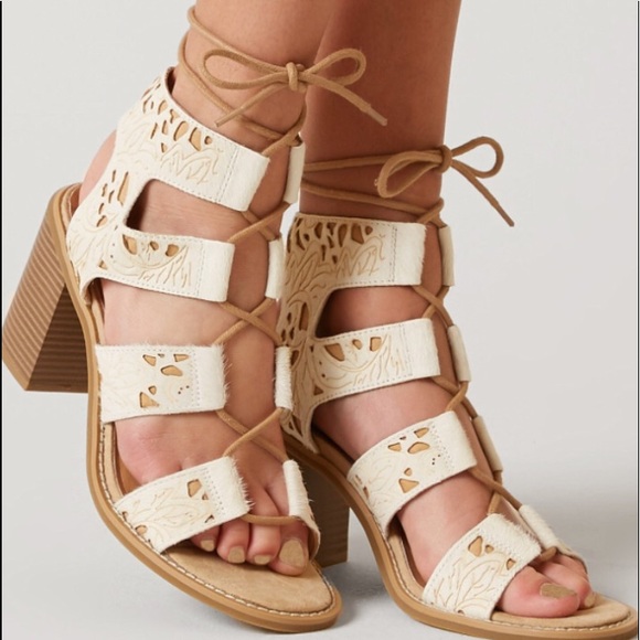 faryl robin sold at buckle Shoes - Like new FARYL cow fur tie up block heel sandals